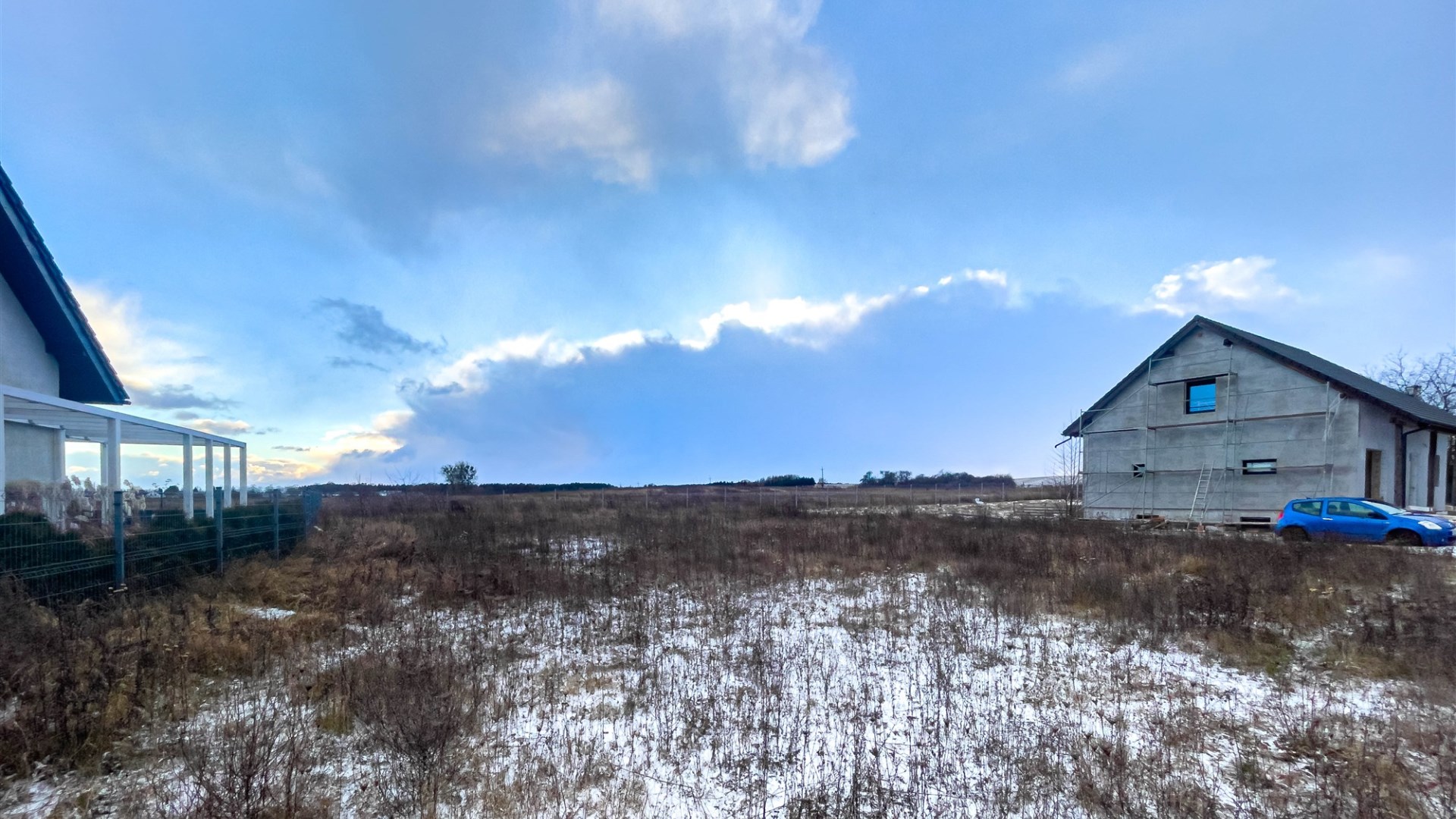 Działka na sprzedaż