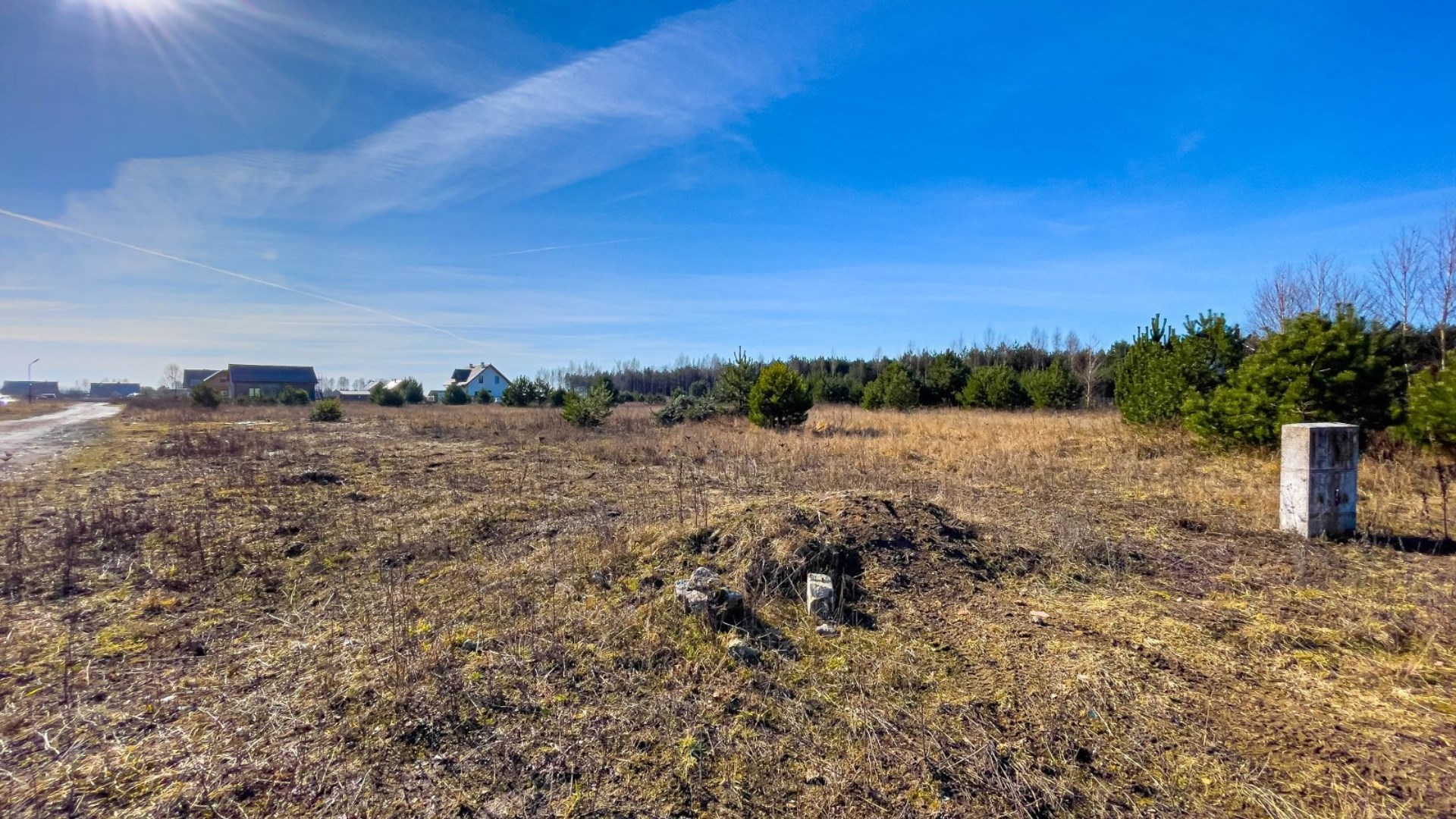 Działka na sprzedaż