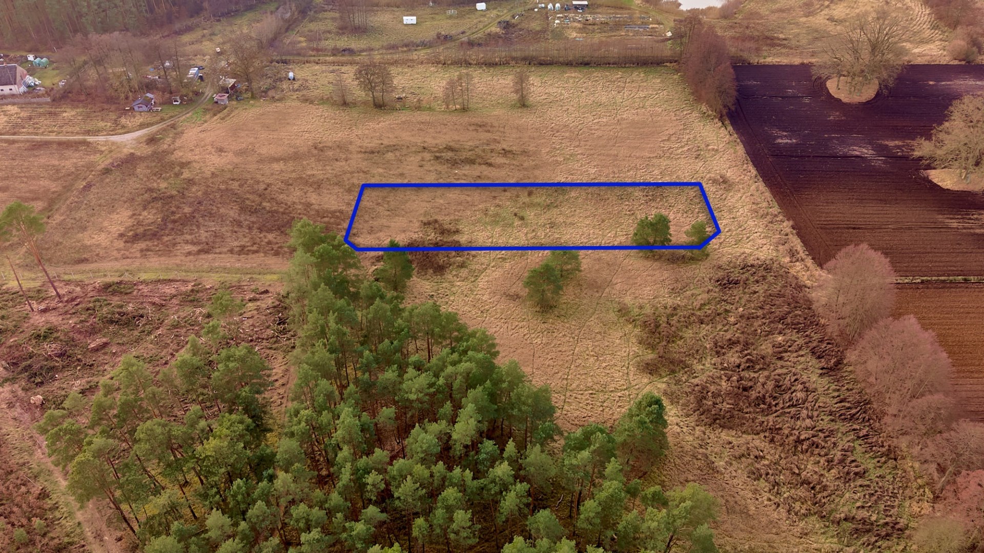 Działka na sprzedaż