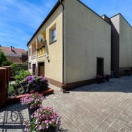 Dom na sprzedaż