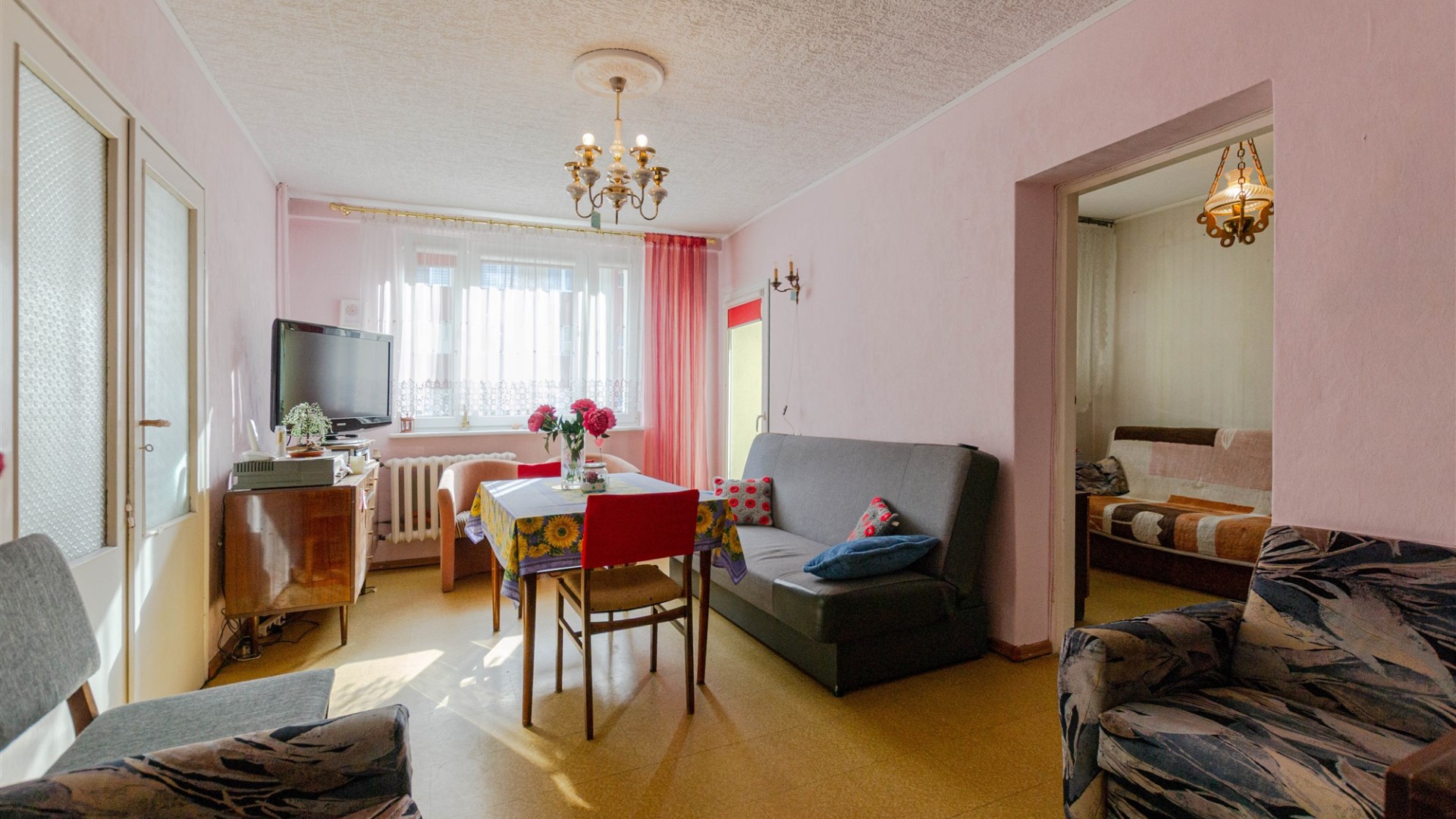 Mieszkanie  na sprzedaż Piła, Śródmieście, 4 pokoje, 62.08m², 1 piętro, oferta SEMR-MS-643