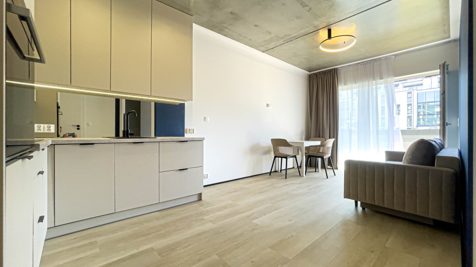 Mieszkanie  na wynajem Piła, Zielona Dolina, 2 pokoje, 38.62m², parter piętro, oferta SEMR-MW-681
